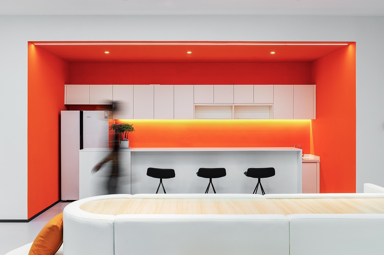 易起玩 | 办公空间设计（图ZMjkzMjQzOTY0） - 商业空间设计 - 站酷设计师米范空间全案设计原创素材 - 站酷ZCOOL