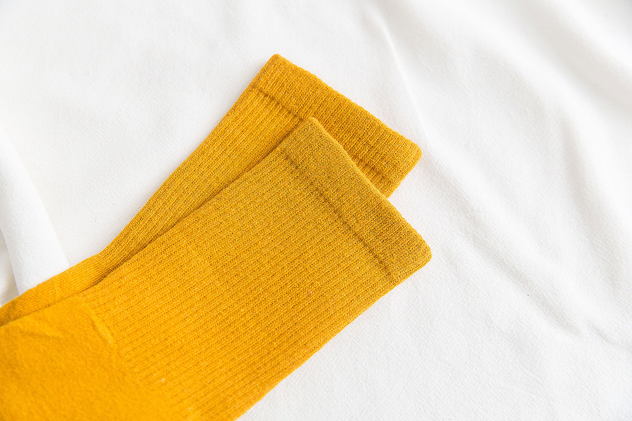 2019秋冬女袜中筒潮袜INS风袜子