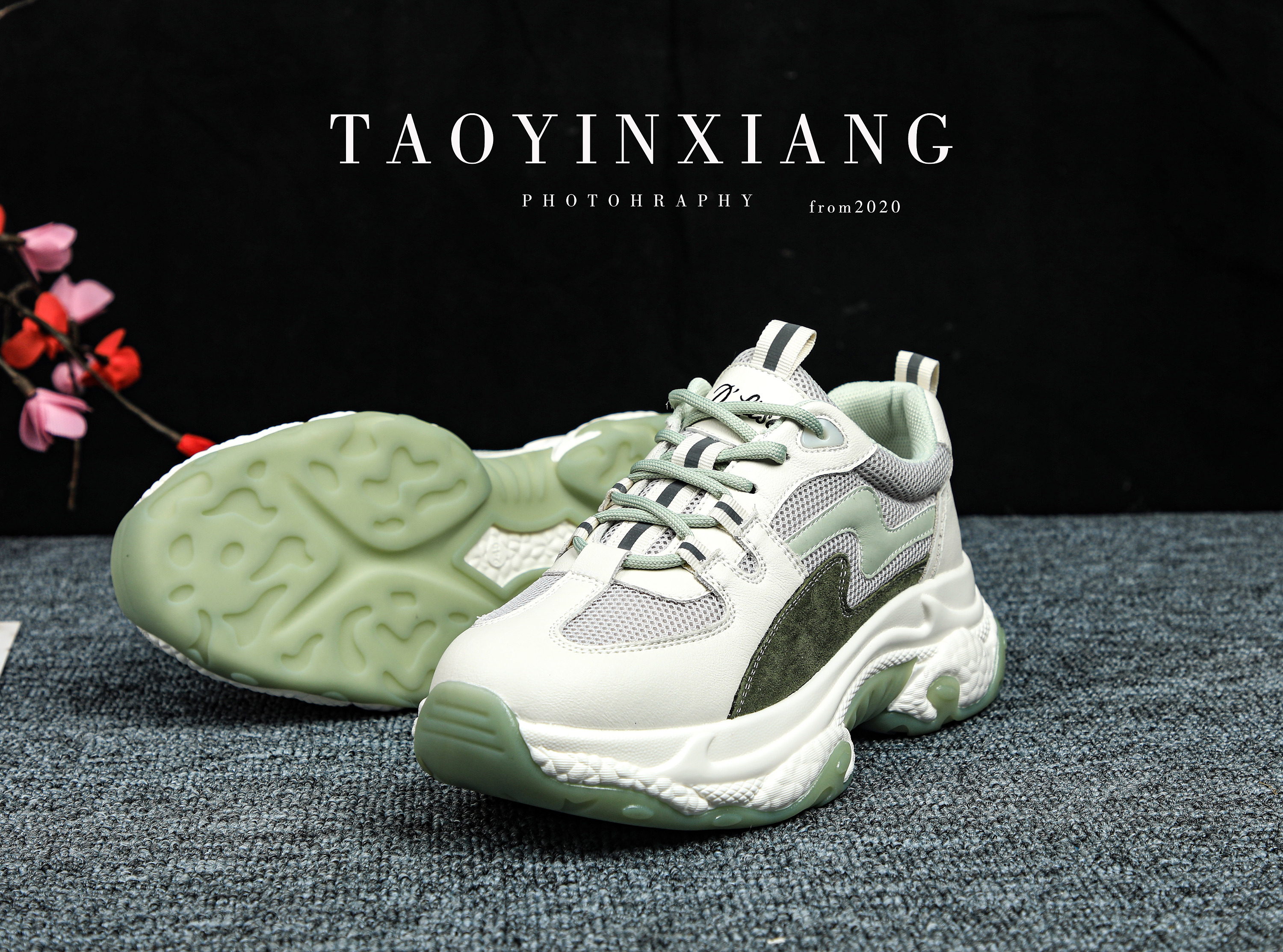 女士老爹鞋 运动鞋|摄影|静物|陶印象商业摄影 - 原创作品 - 站酷