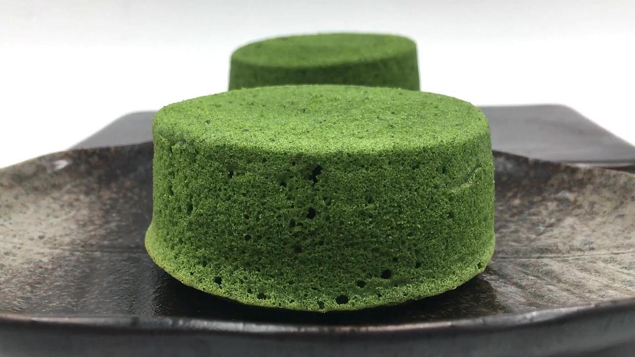 抹茶流心蛋糕,一勺挖下去,暖胃又暖心,大爱抹茶!