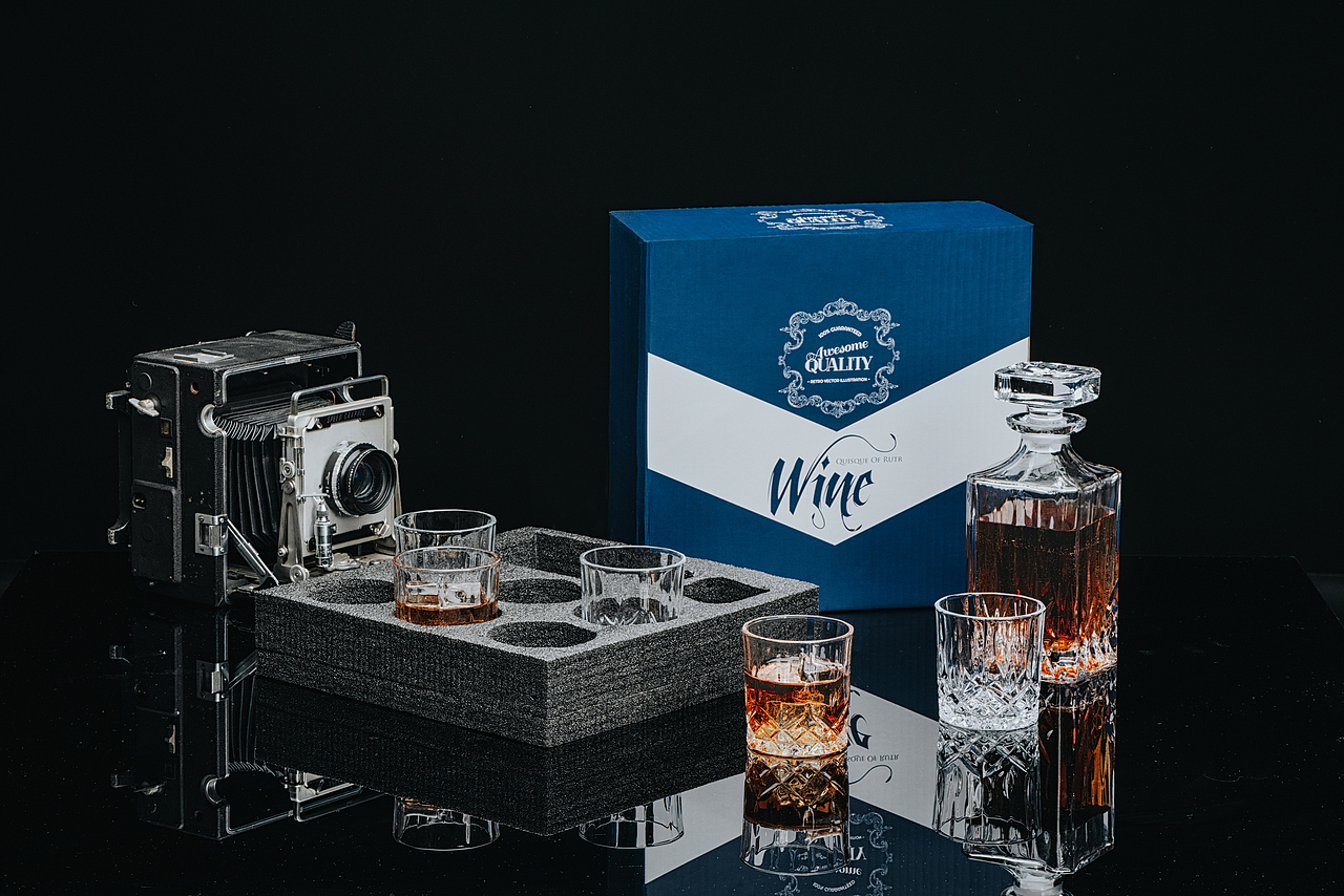 洋酒杯产品拍摄（图ZMjgwNTk0MDk2） - 产品摄影 - 站酷设计师戴帽子的那个路遥原创素材 - 站酷ZCOOL