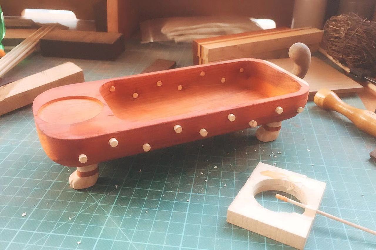 红腊肠-木盘 Moil's handmade