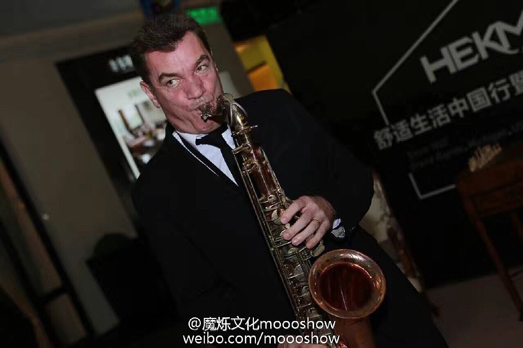 #HEKMAN纯美世家#Life does not have to be perfect, to be wonderful. 生活不必非要完美，只要过的精彩。
<br>一站式创意演出策划服务商 提供融合创新，独具创意的公关活动 @魔烁文化moooshow