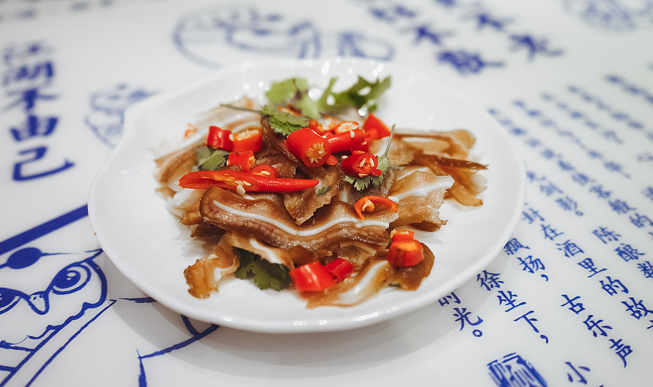 卢克设计 | 猫头鹰小酒馆——小酒·轻食·浅唱（图ZMjAwNTY5OTE2） - 酒店餐饮设计 - 站酷设计师卢克设计原创素材 - 站酷ZCOOL