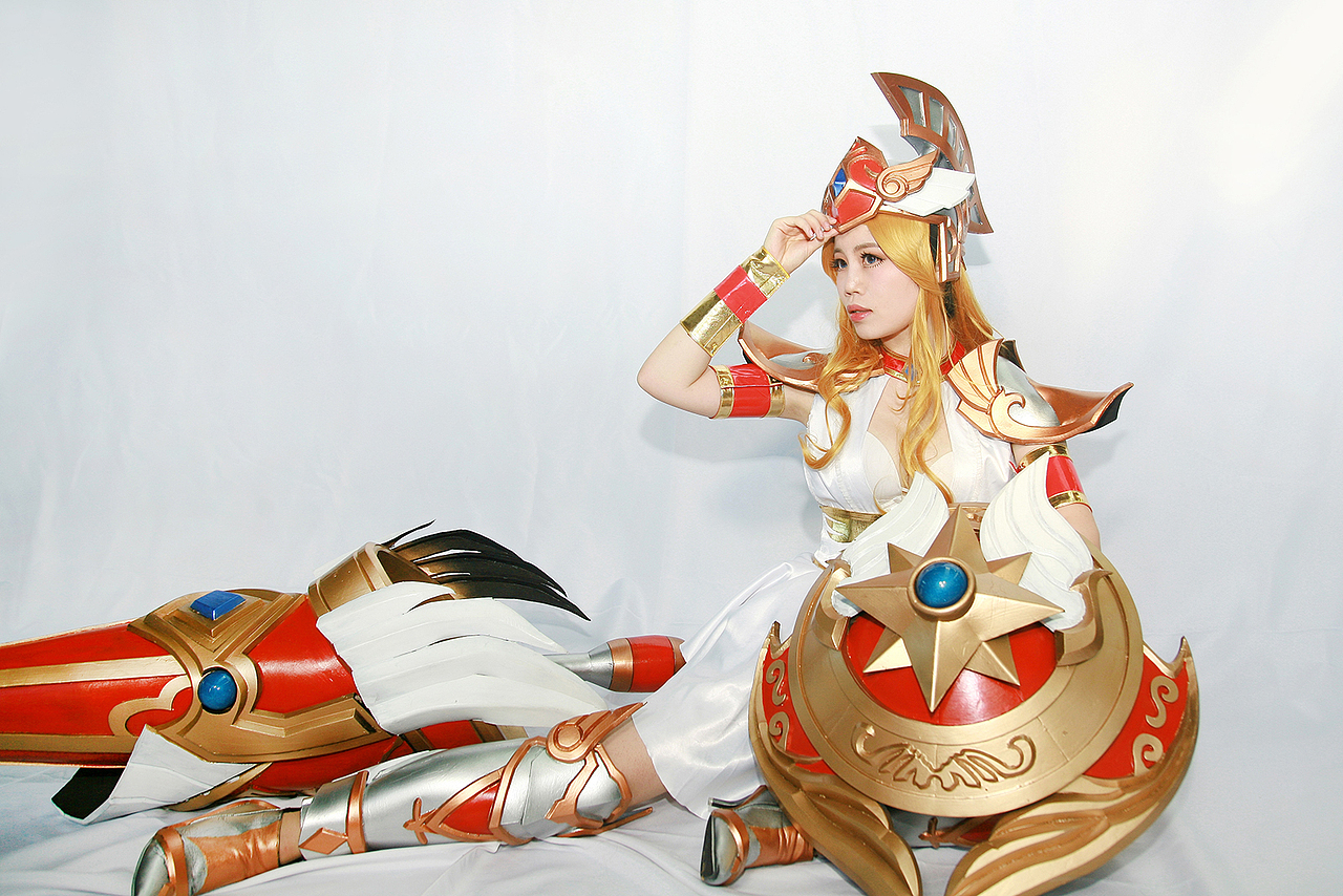 王者荣耀战争女神雅典娜cos