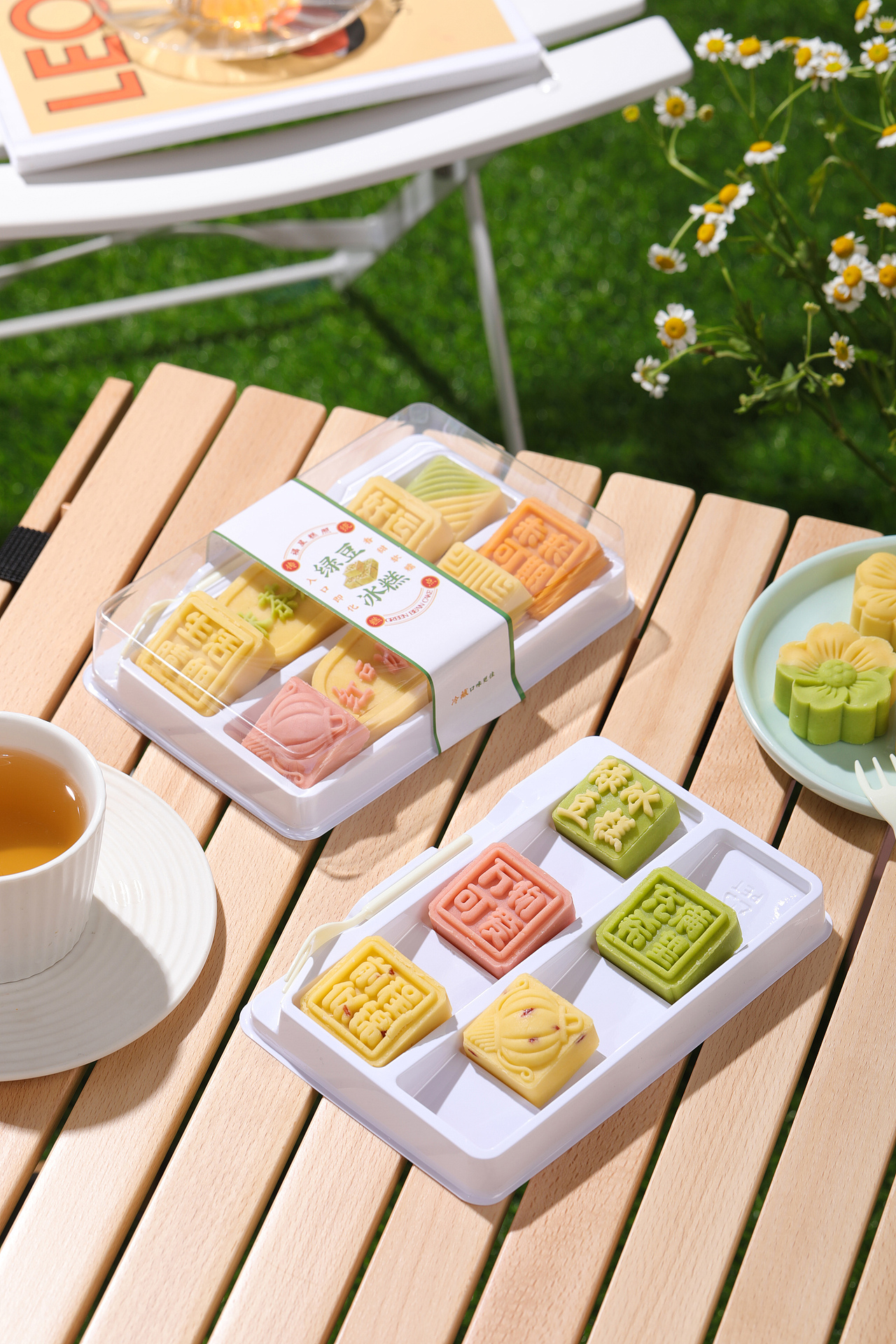 “一次性绿豆糕包装盒~”