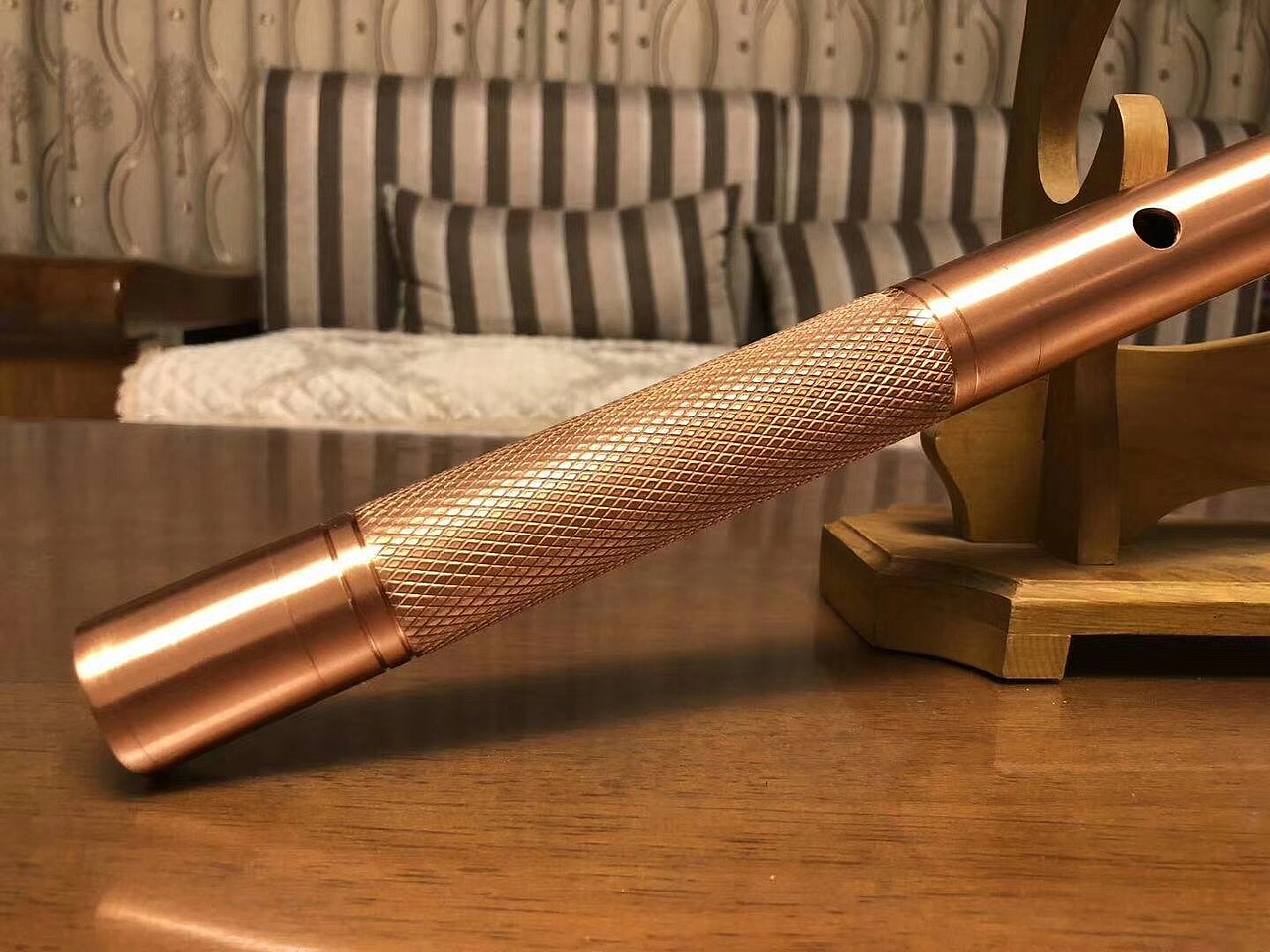 新款紫铜笛子剑可吹响