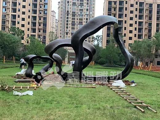 环环相扣 节节高升 现代小区景观创意不锈钢圆环雕塑