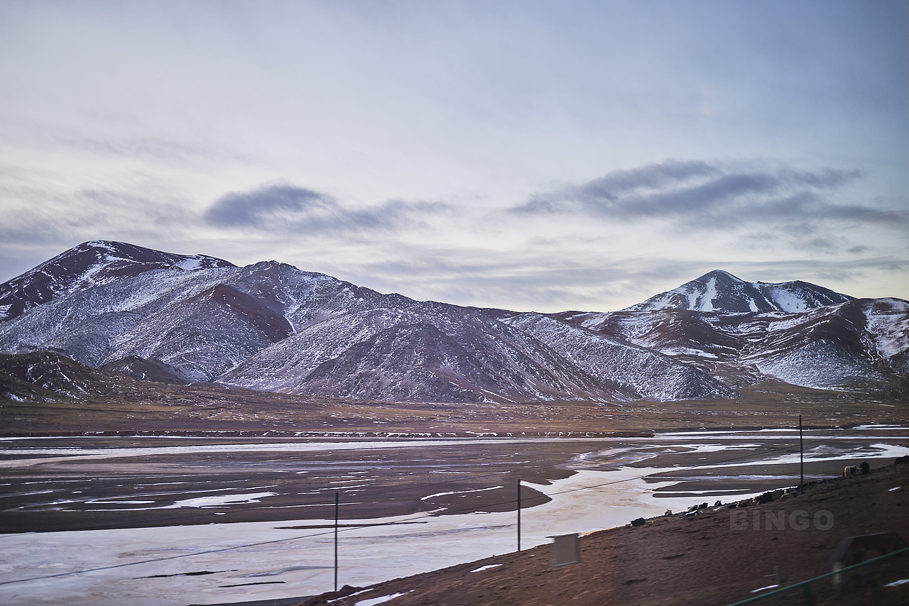 关于冬日的青藏铁路/青藏线-车厢上拍摄