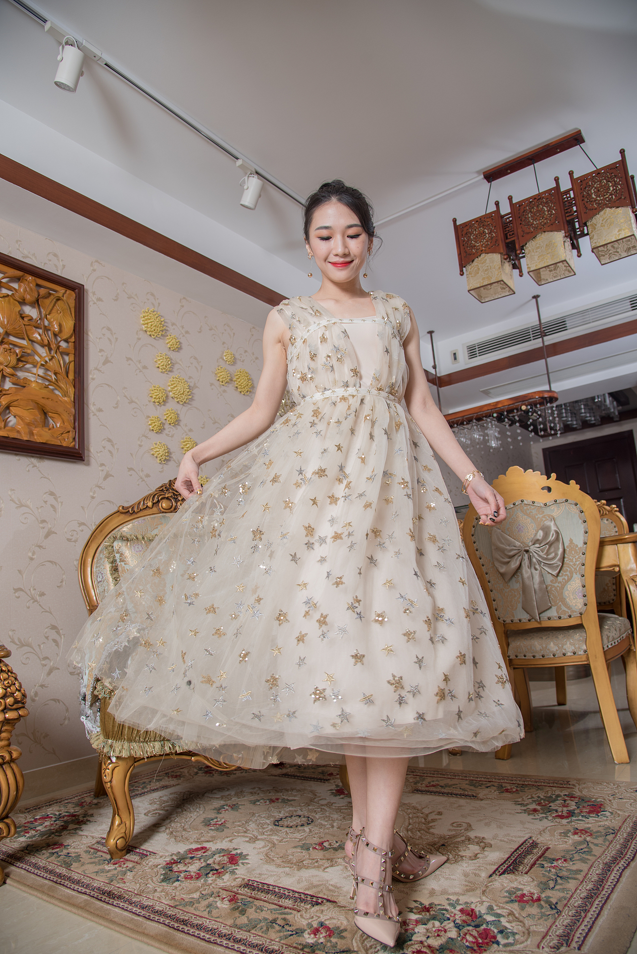 服装类目 平铺+模特（图ZMjA4OTY3NTg4） - 人像摄影 - 站酷设计师品牌影像顾问阿满原创素材 - 站酷ZCOOL