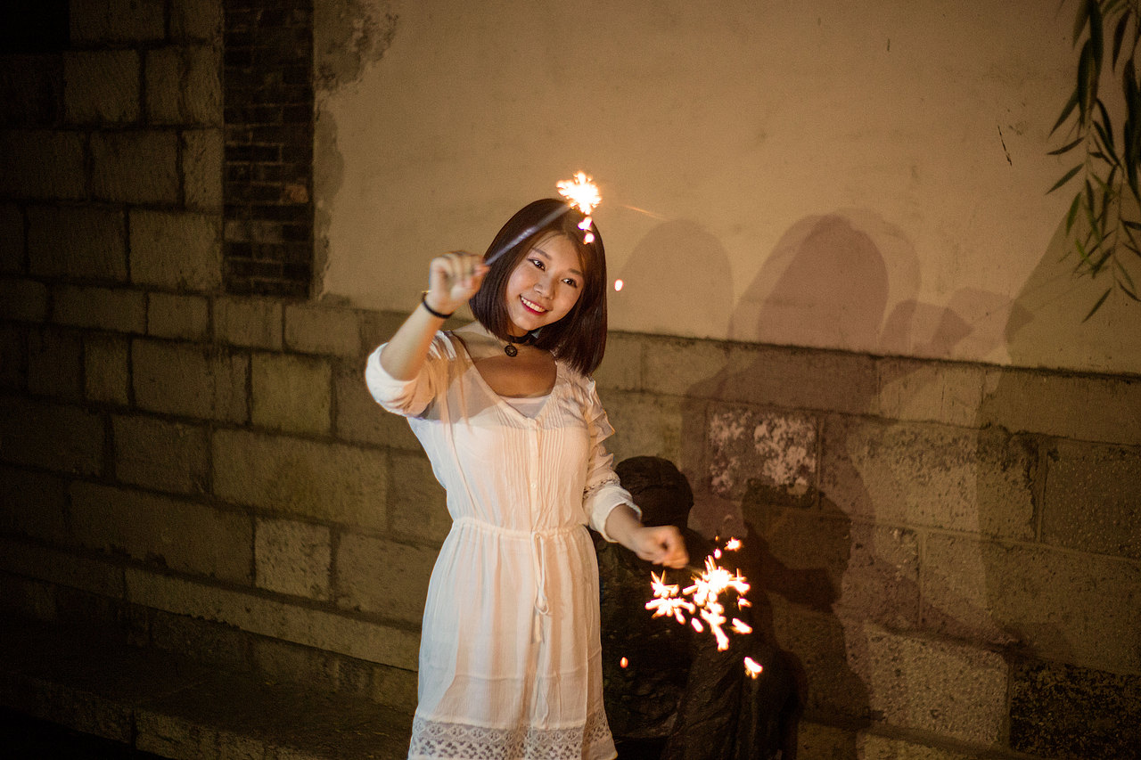 芳華（圖ZOTI3ODYxNDQ=） - 人像攝影 - 站酷設(shè)計(jì)師熊團(tuán)子原創(chuàng)素材 - 站酷ZCOOL