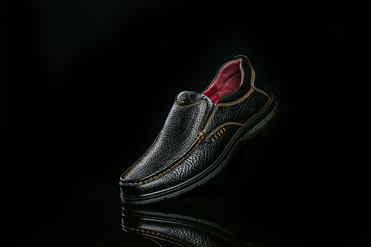 皮鞋（图ZMjQ2NzQ0MjE2） - 产品摄影 - 站酷设计师了了之一原创素材 - 站酷ZCOOL