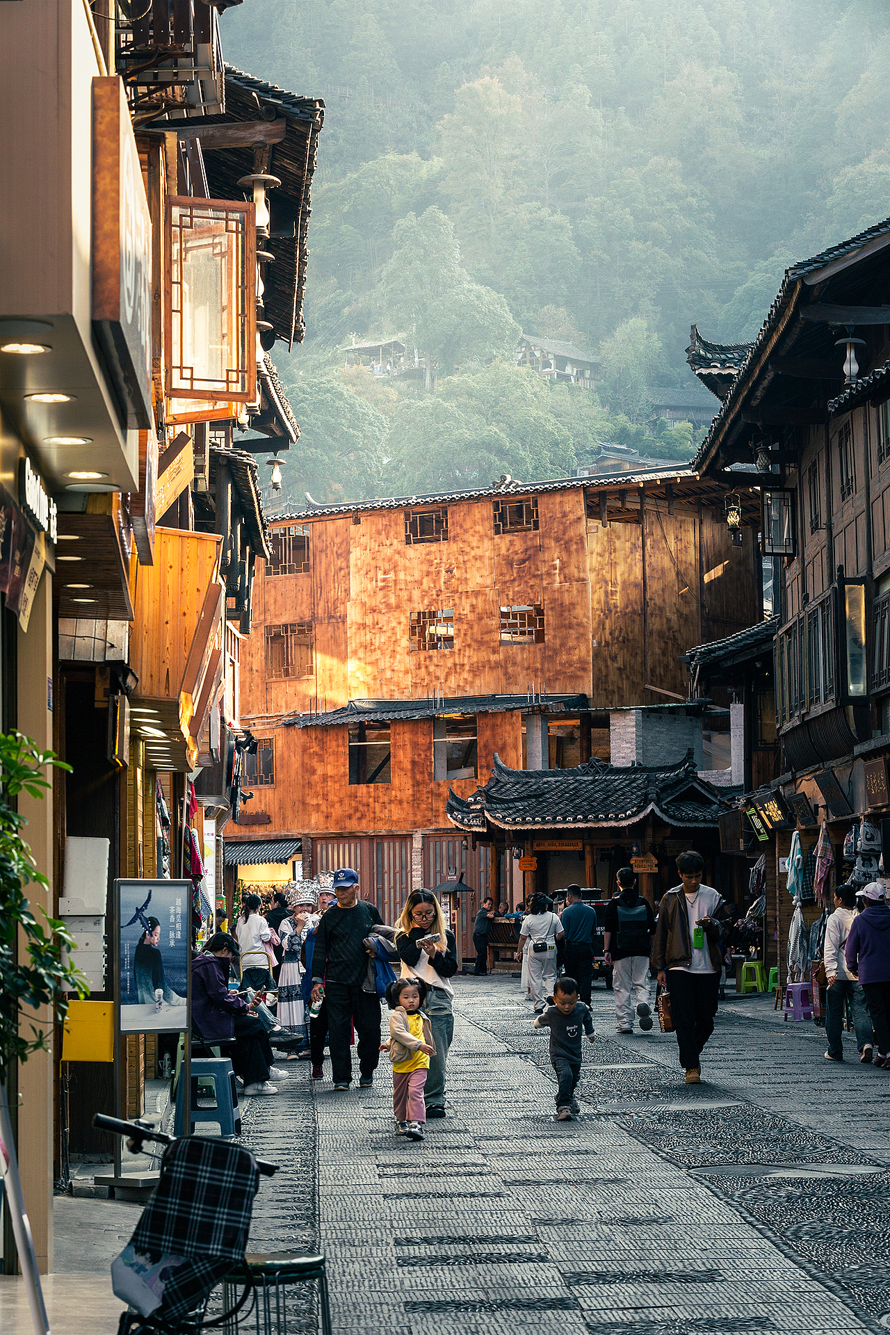 苗寨风情（图ZMzgwOTUzNzA4） - 人文/纪实摄影 - 站酷设计师一切kkk原创素材 - 站酷ZCOOL