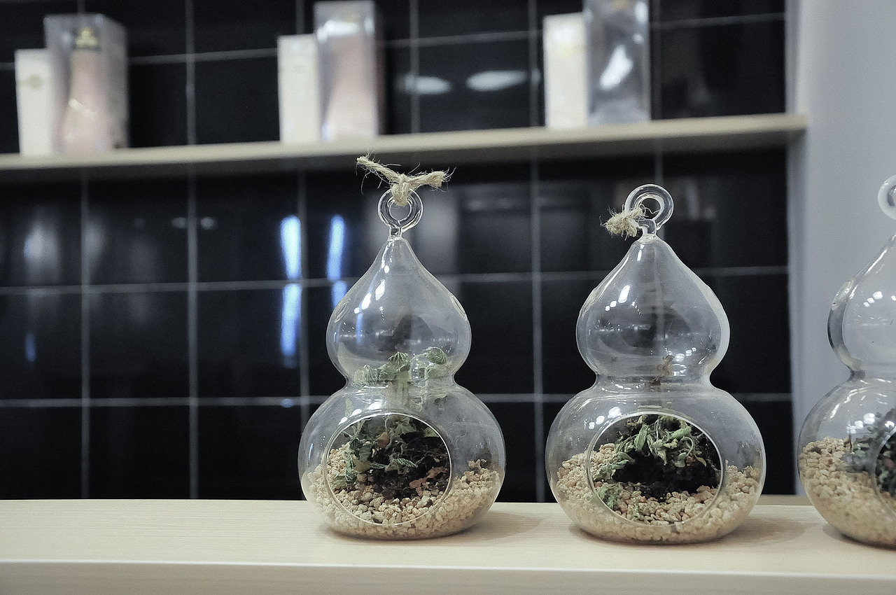 Y SQUARE让指尖充满诱惑