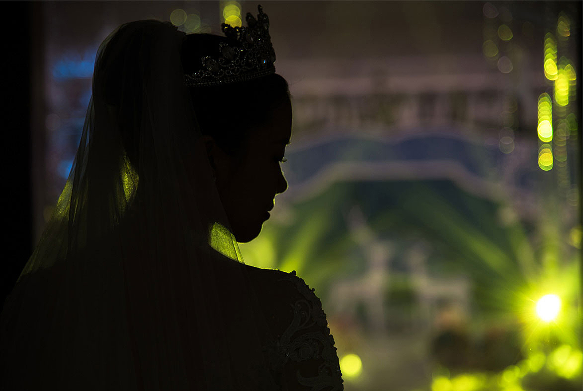 舞钢唯美婚礼企划-20170507一招