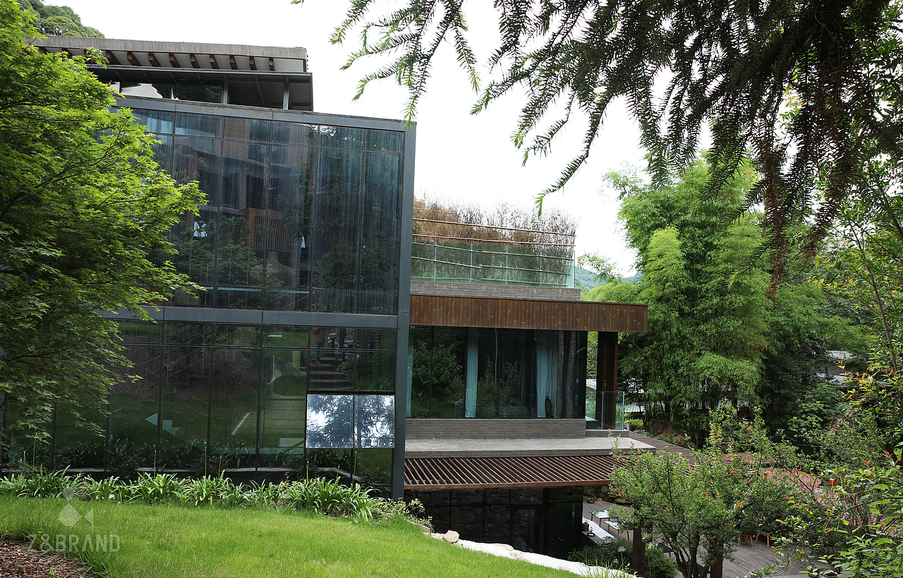 坐忘里森林酒店品牌视觉系统