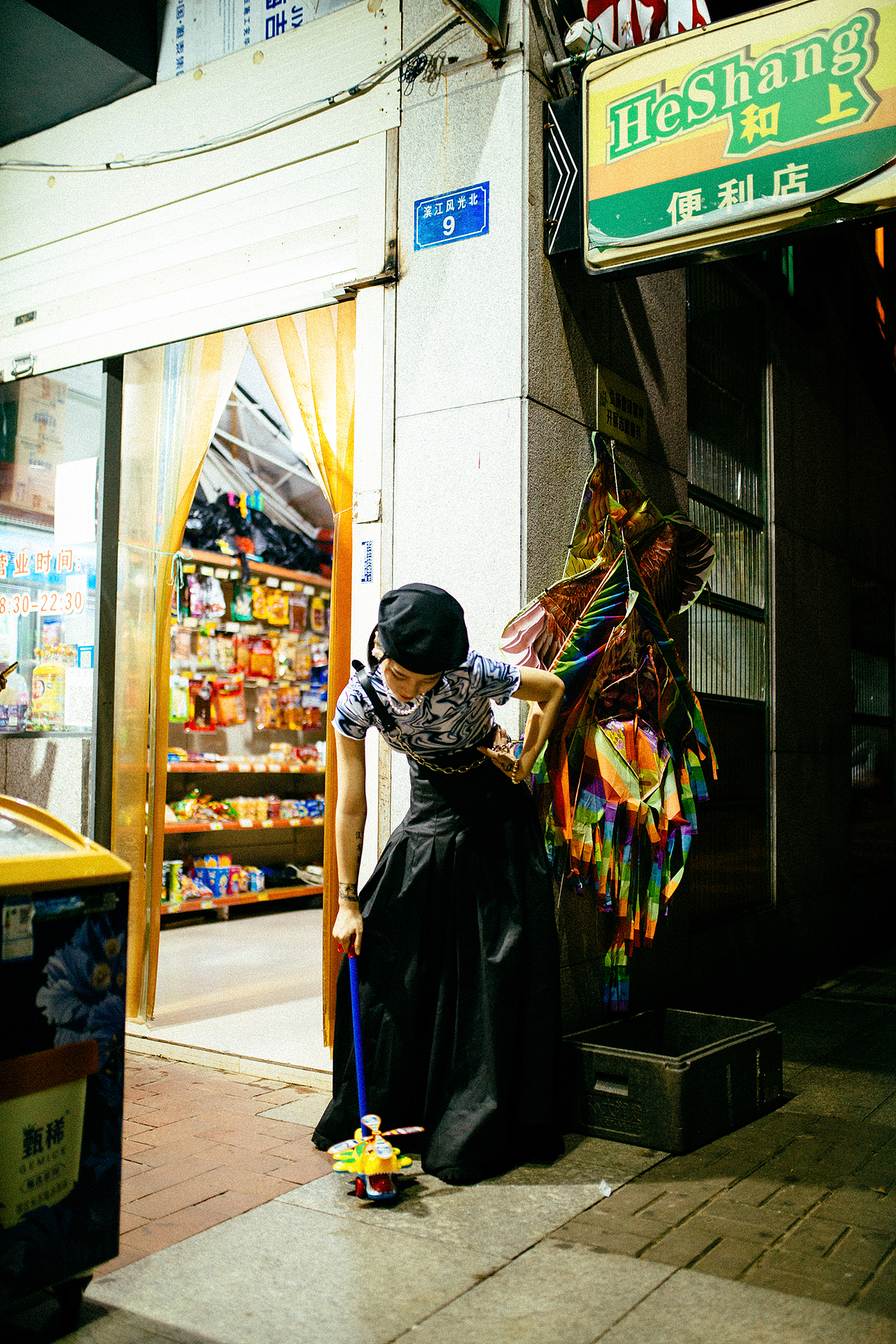 态度（图ZMjE4ODAyNzY4） - 人像摄影 - 站酷设计师夏知南_原创素材 - 站酷ZCOOL