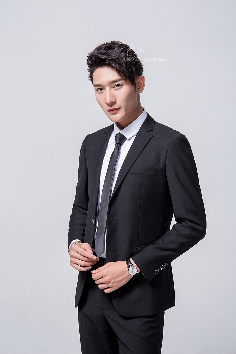 模特亦晨西装拍摄正装拍摄男装拍摄衬衣拍摄领带