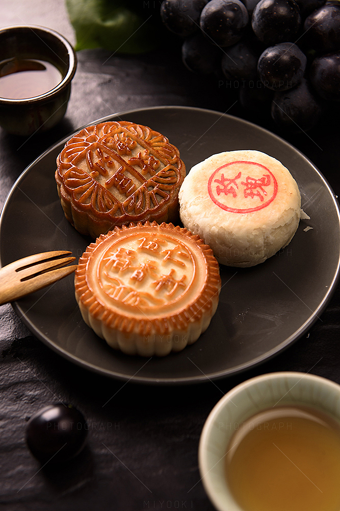 传统月饼（图ZNTQ5NjkyNjg=） - 产品摄影 - 站酷设计师西伯利亚的兰戈原创素材 - 站酷ZCOOL