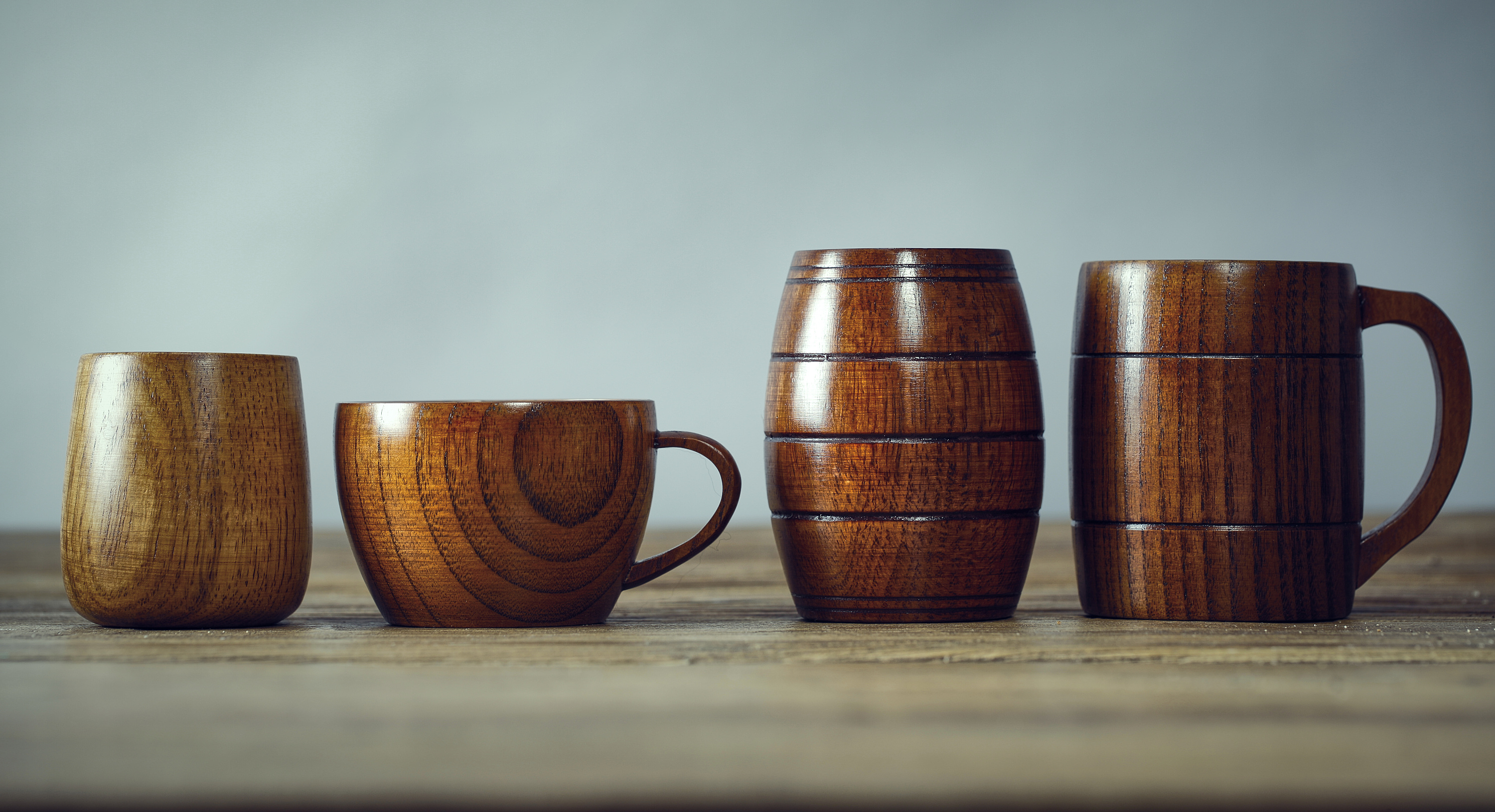 产品摄影静物摄影产品拍摄杯子木制品啤酒杯家居用品