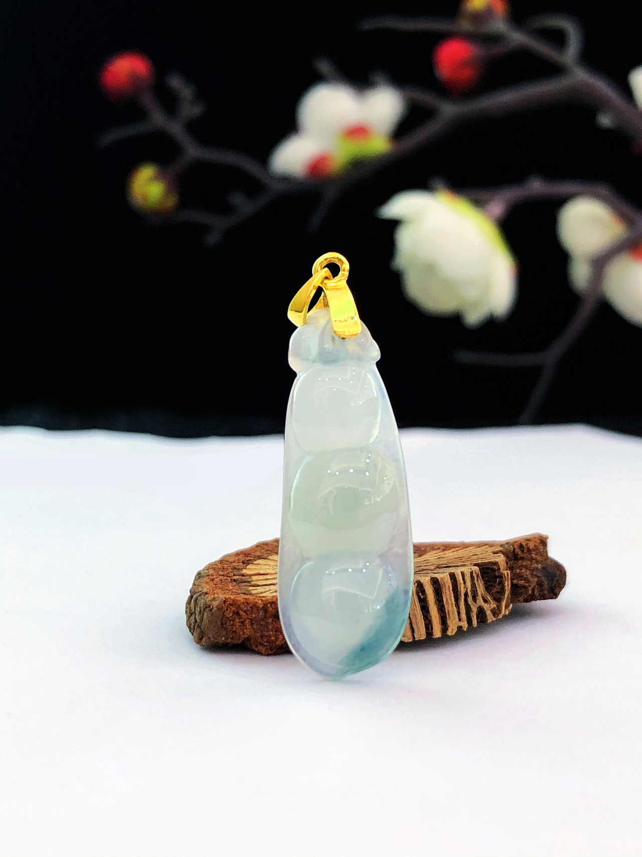 寶劍送英雄，美玉贈佳人（圖ZMjYwNDA2NjEy） - 時尚/藝術(shù)攝影 - 站酷設(shè)計師珠寶印像原創(chuàng)素材 - 站酷ZCOOL