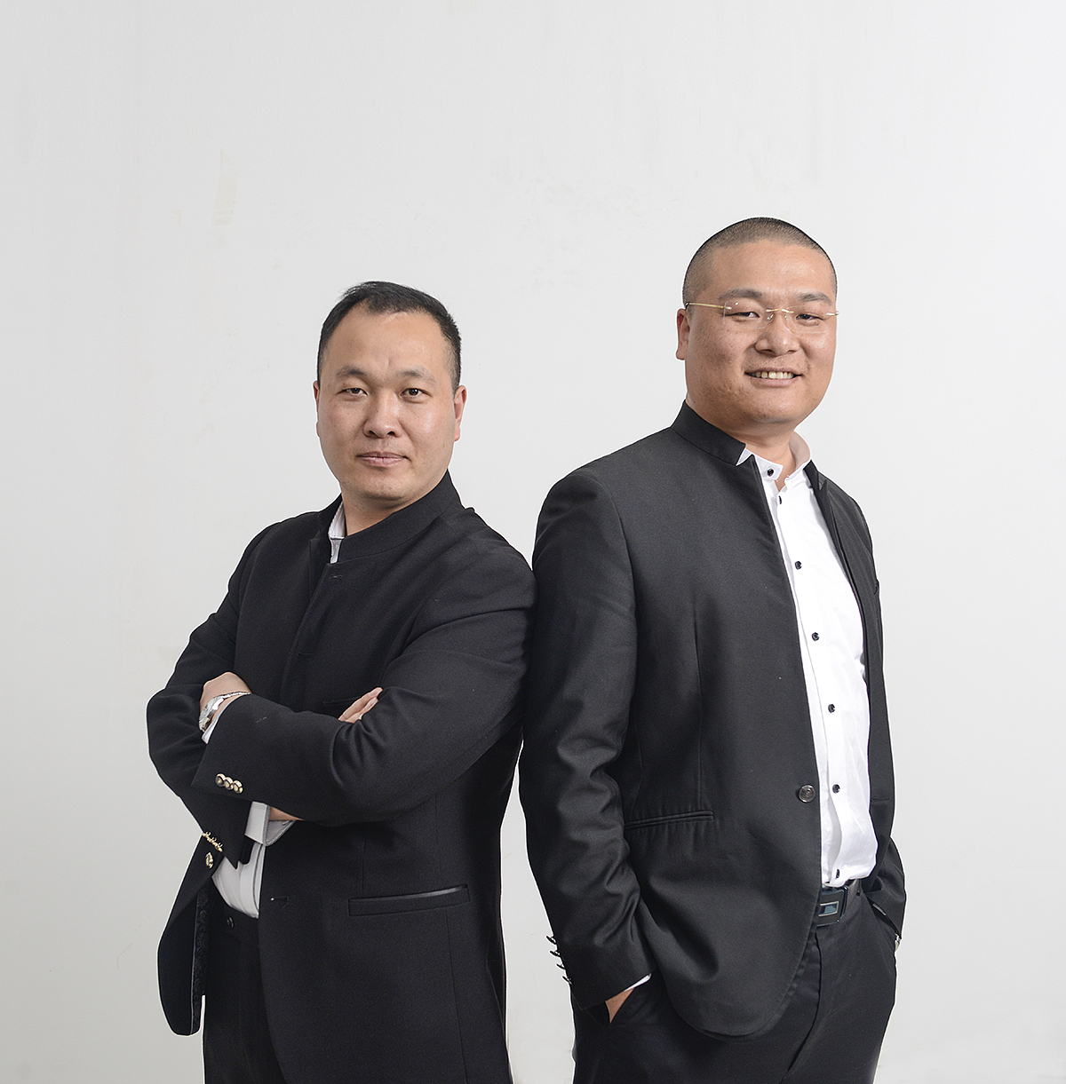 【企业形象摄影】—— 郑州商贸公司拍摄（图ZMjg5NzIyMDI0） - 人像摄影 - 站酷设计师郑州呈美大合影原创素材 - 站酷ZCOOL