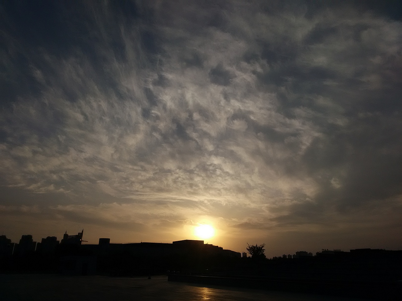 没有雾霾的中国，美丽的夏天（图ZNTE4NzgxNjQ=） - 风光摄影 - 站酷设计师霸哥666原创素材 - 站酷ZCOOL