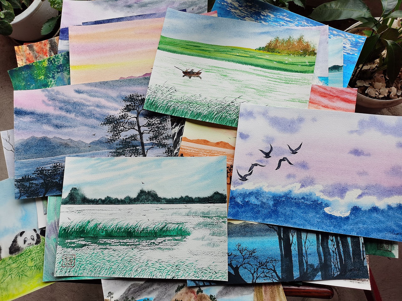 这两年画的水彩，几百张了吧