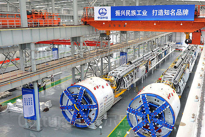 中鐵裝備集團(tuán)VI系統(tǒng)規(guī)范及升級(jí)（圖ZMTE2MTQwMDE2） - 品牌 - 站酷設(shè)計(jì)師卡其爾品牌原創(chuàng)素材 - 站酷ZCOOL