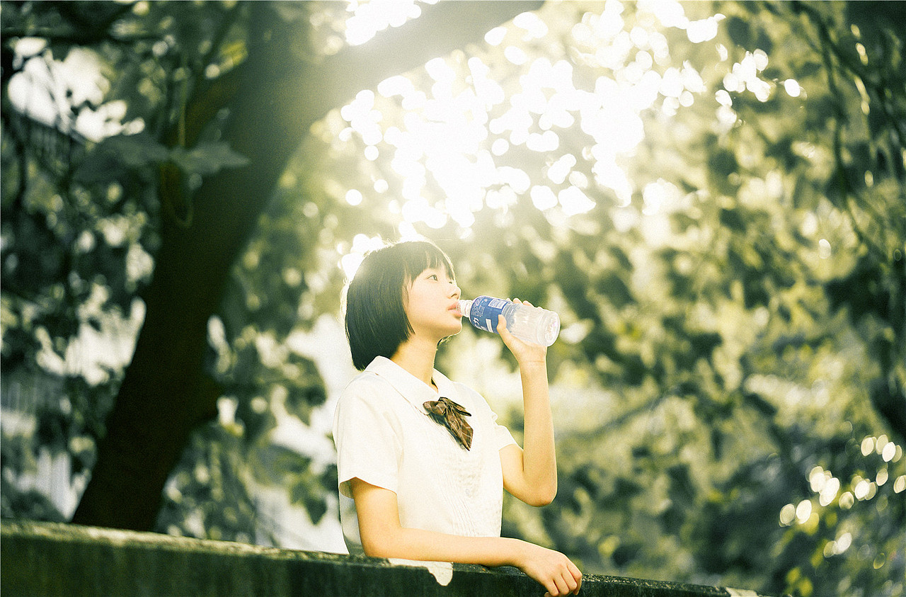 我在人间贩卖日落