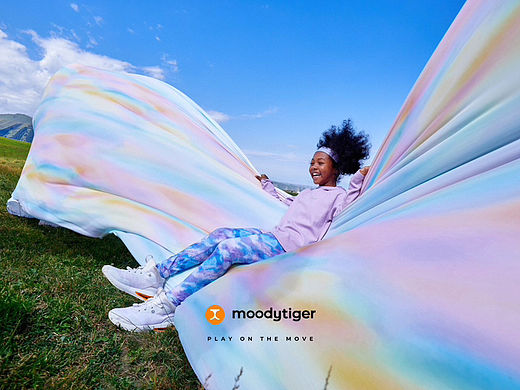 童装拍摄｜moody tiger 小云朵