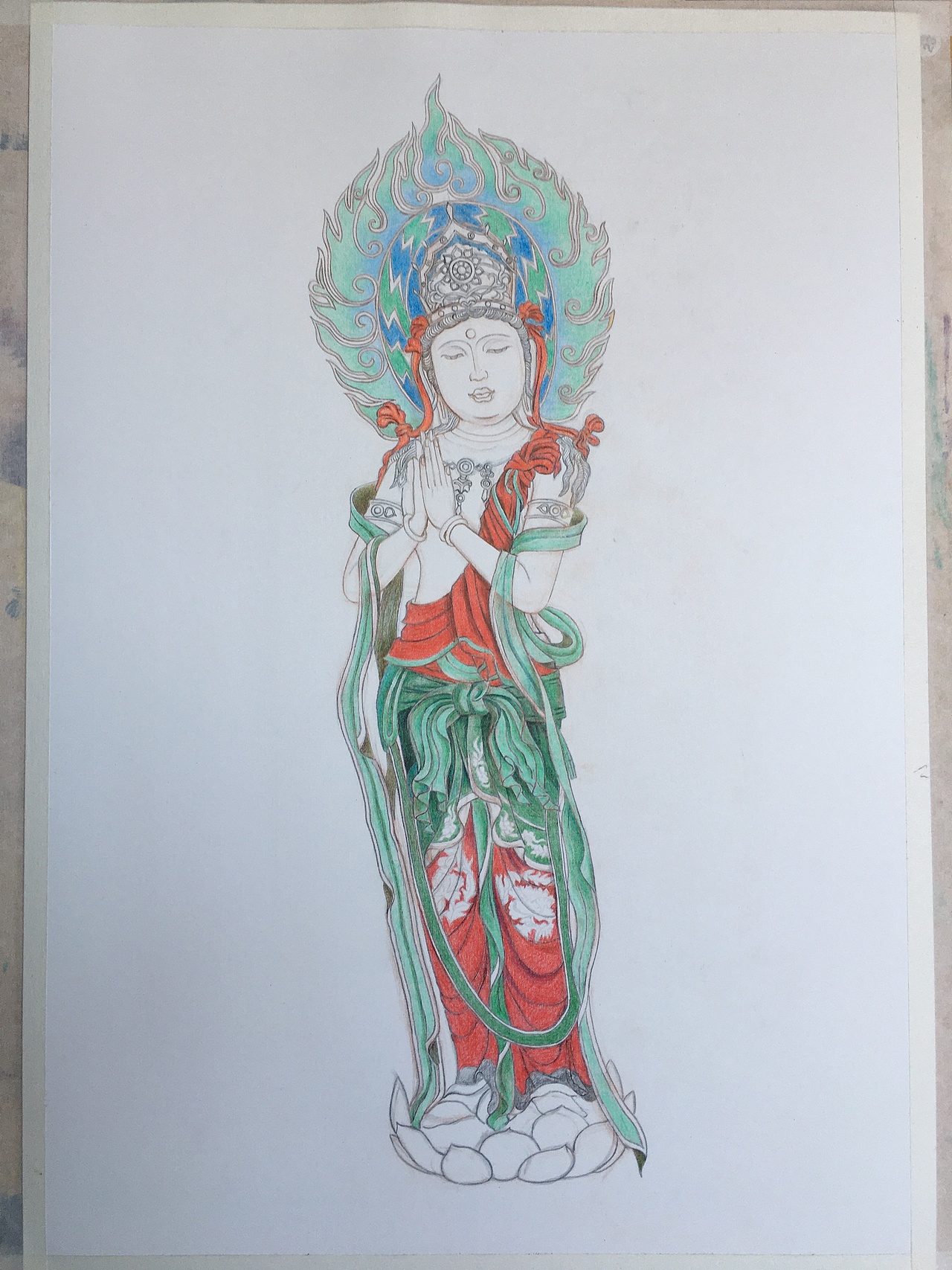 山西大同市华严寺佛教彩塑合掌露齿菩萨像