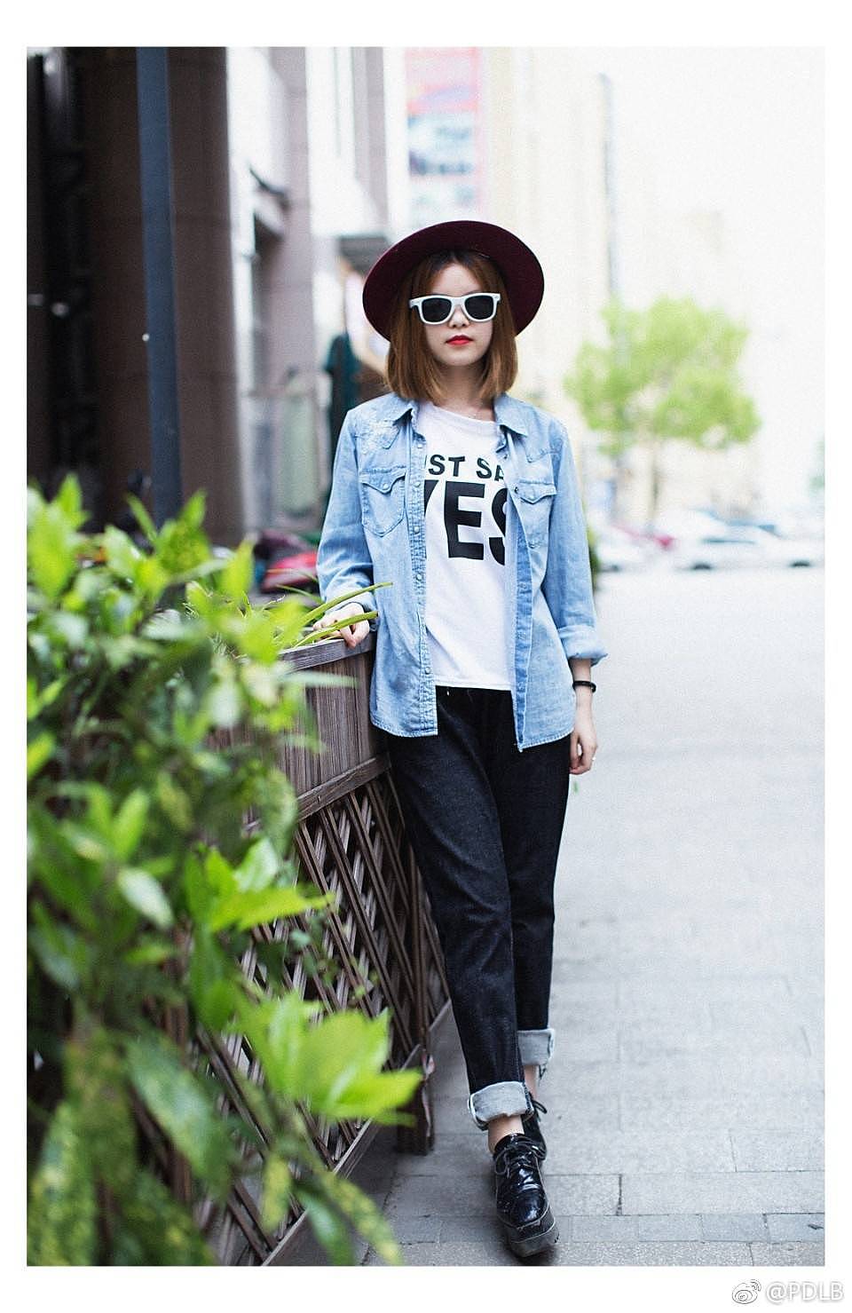 或许是因为进了影楼,学习婚纱吧