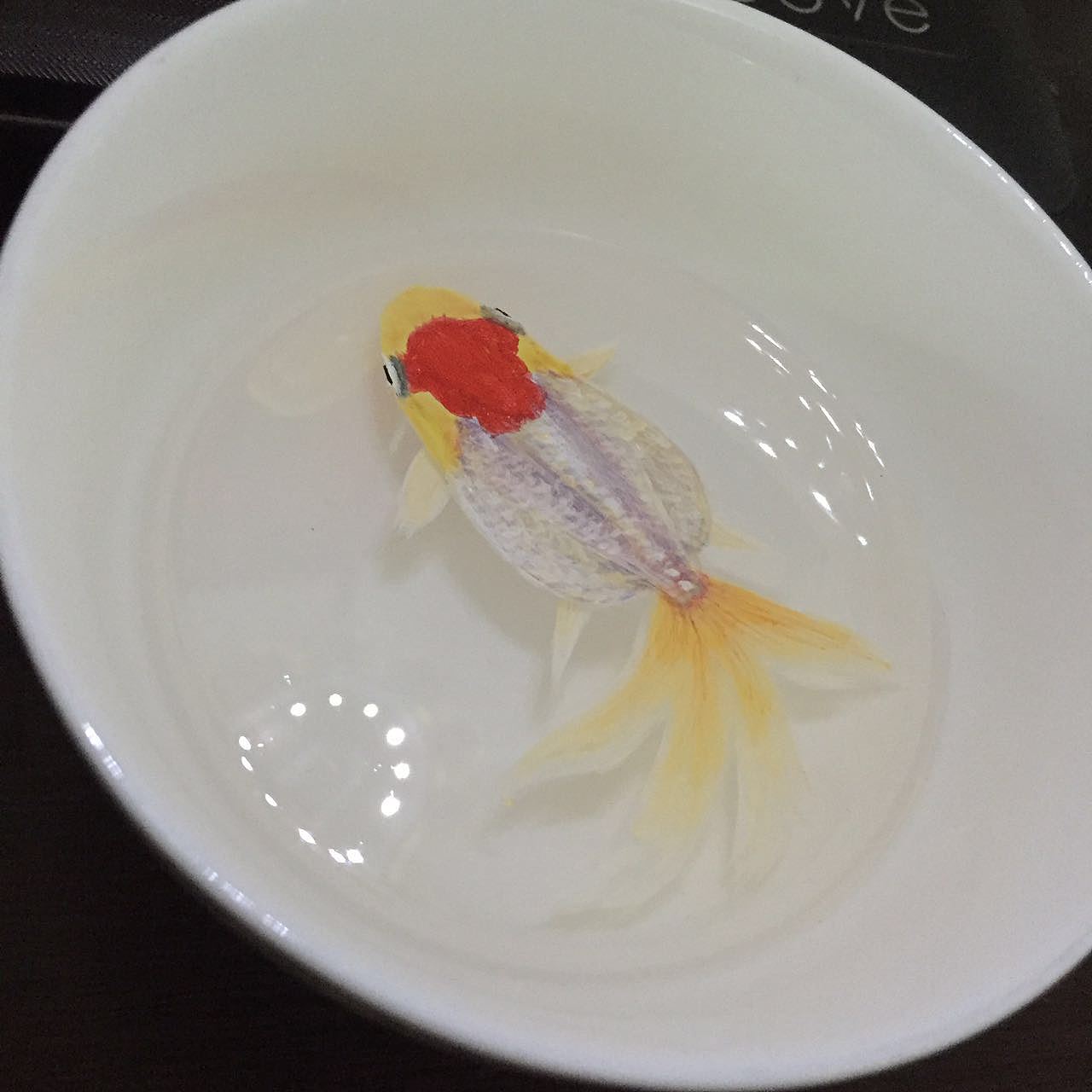 手工艺-树脂画-金鱼（图ZNTUzNzc3MDg=） - 工艺品设计 - 站酷设计师冷梵原创素材 - 站酷ZCOOL