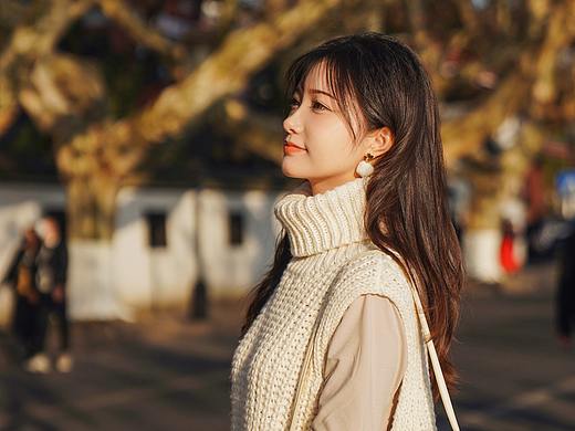 人像摄影-风曾短暂地吹向我-温暖少女