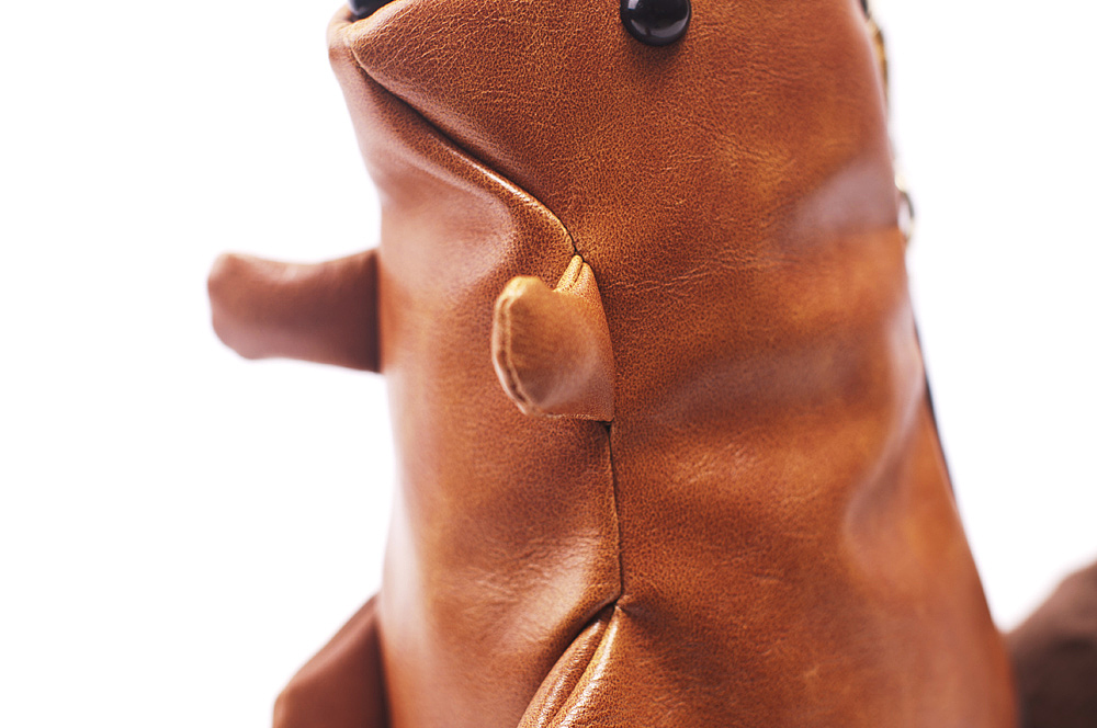 松鼠单肩小包设计制作（图ZMjM5MjQ0Njg=） - 生活用品 - 站酷设计师睁一只眼做梦原创素材 - 站酷ZCOOL