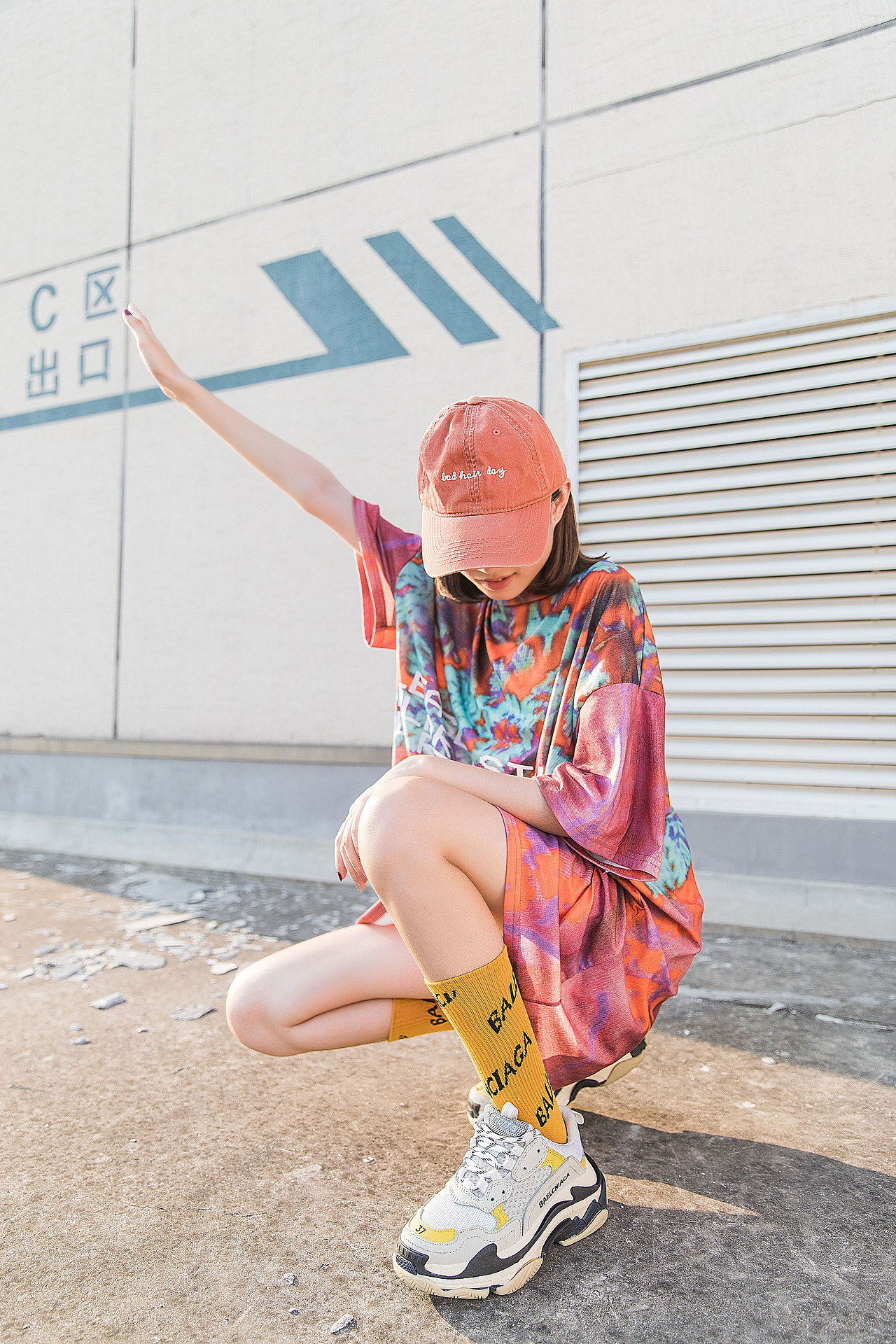 2019春夏女潮袜INS国潮字母袜日系街拍人像女生（图ZMTg4NDM2NDg4） - 人像摄影 - 站酷设计师承影摄计原创素材 - 站酷ZCOOL