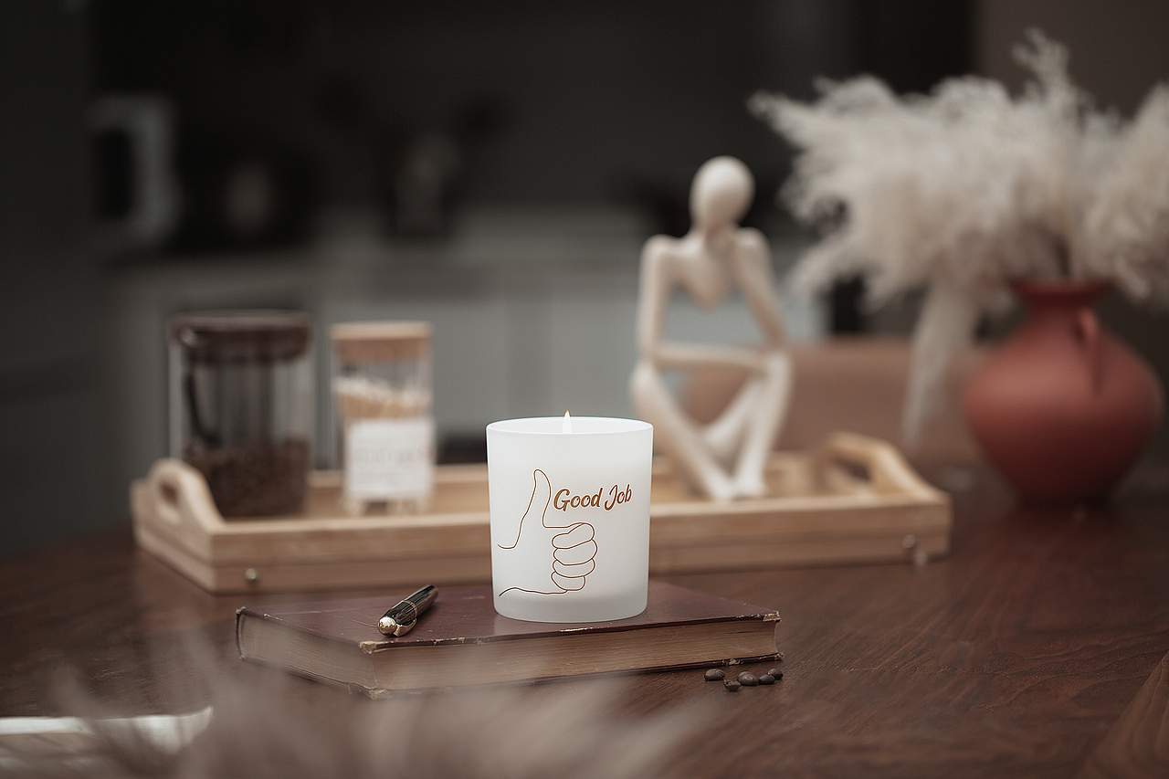 民宿风香薰蜡烛拍摄案例