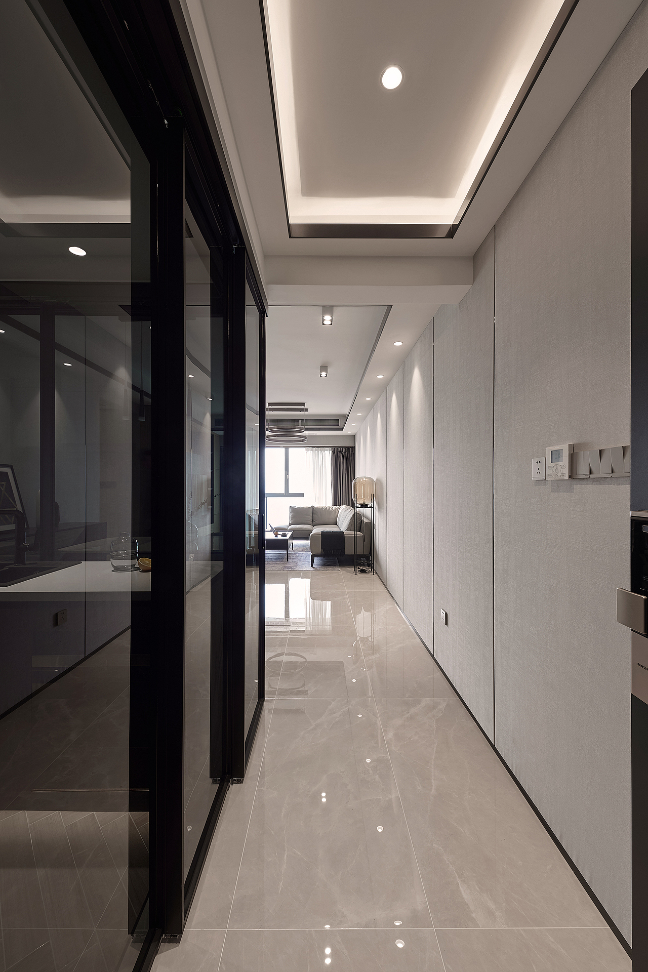 游走在感性边缘的理性空间 | 住宅设计