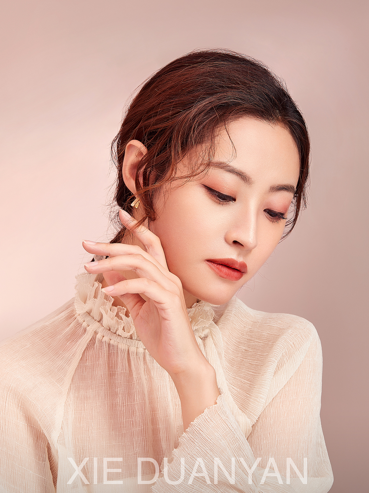 化妆品 | 彩妆 | 透真人像 ✖ 耑意摄影（图ZMjM5ODY2NjI4） - 人像摄影 - 站酷设计师耑意摄影原创素材 - 站酷ZCOOL