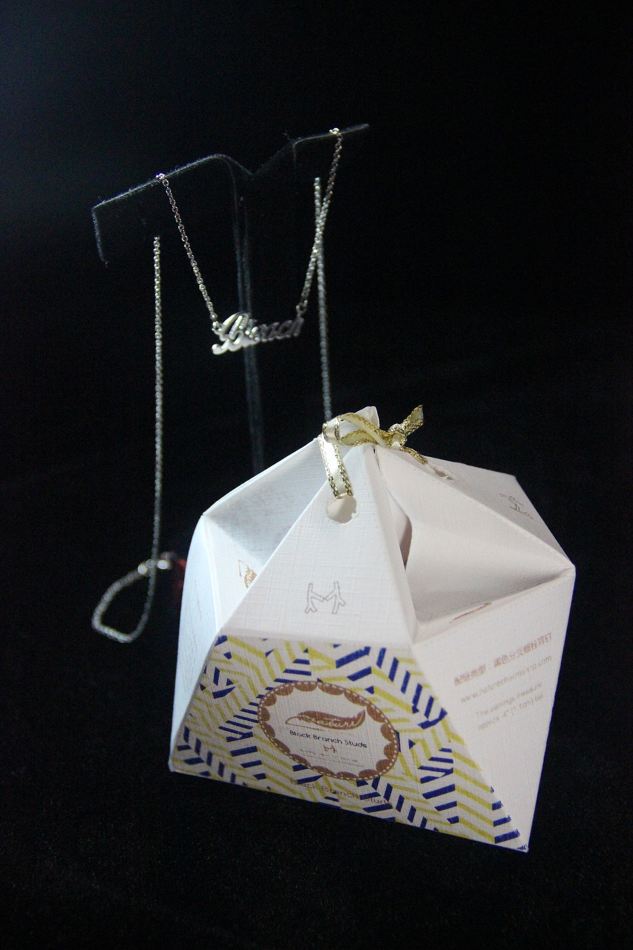 首饰包装（图ZOTU4NDY4NA==） - 包装 - 站酷设计师mahuidora原创素材 - 站酷ZCOOL