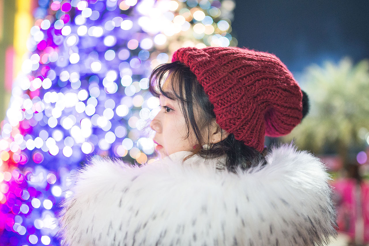 夜景人像~三阳85和适马35的焦外挺美（图ZMTAzNzIxNTk2） - 人像摄影 - 站酷设计师Yandex_yan原创素材 - 站酷ZCOOL