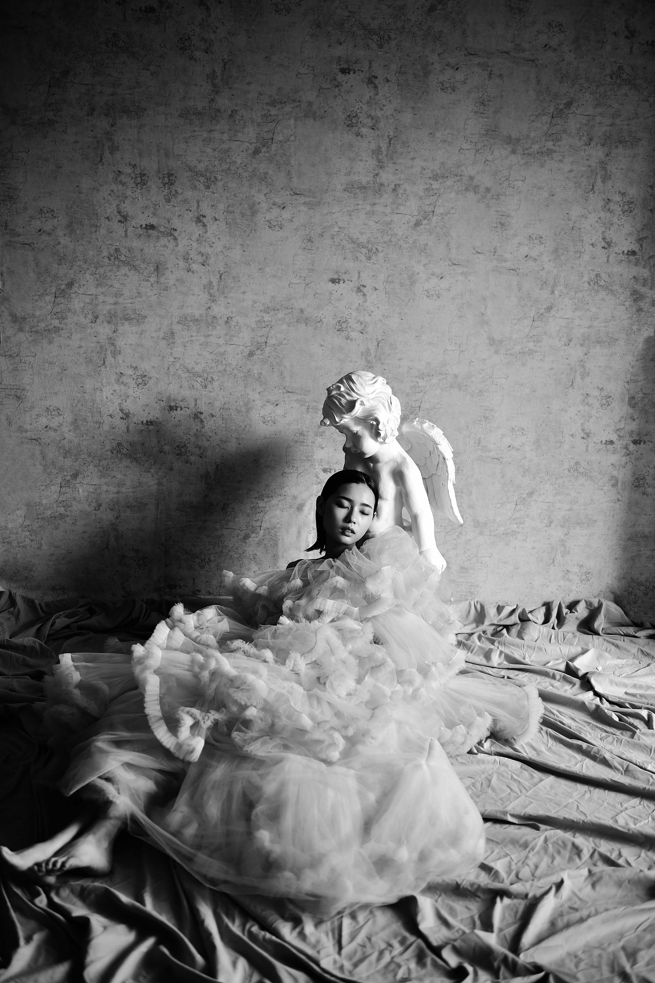 封面拍摄 | 西落（图ZMjUyNTYxNTE2） - 人像摄影 - 站酷设计师REBORN_OK原创素材 - 站酷ZCOOL