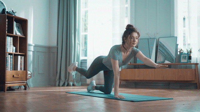 『 平面+视频 』人与物颈部按摩仪 ✖ foodography（图ZMjMzOTc5MTEy） - 产品摄影 - 站酷设计师Foodography原创素材 - 站酷ZCOOL