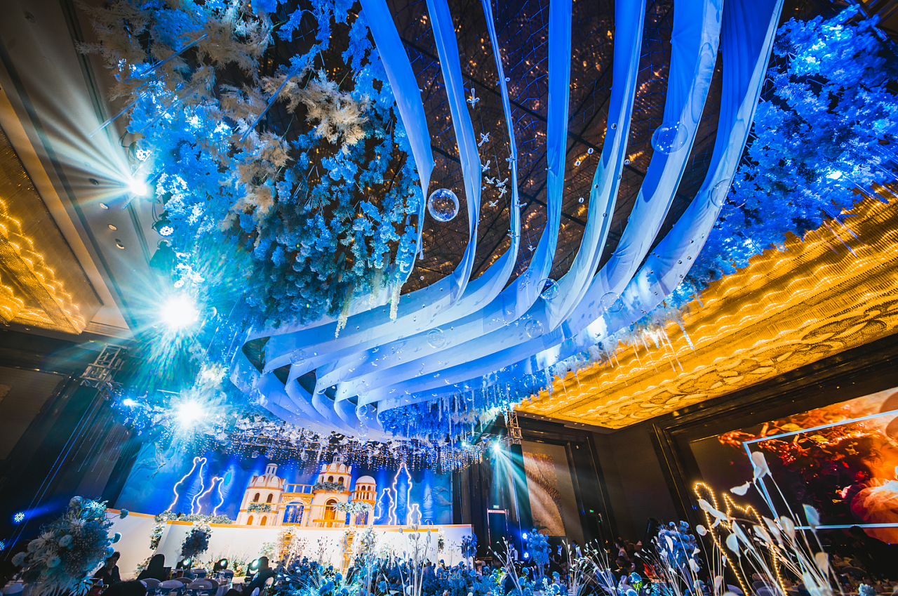 蓝色梦幻城堡婚礼设计|空间|舞台美术|_小鱼干儿 - 原创作品 - 站酷 (