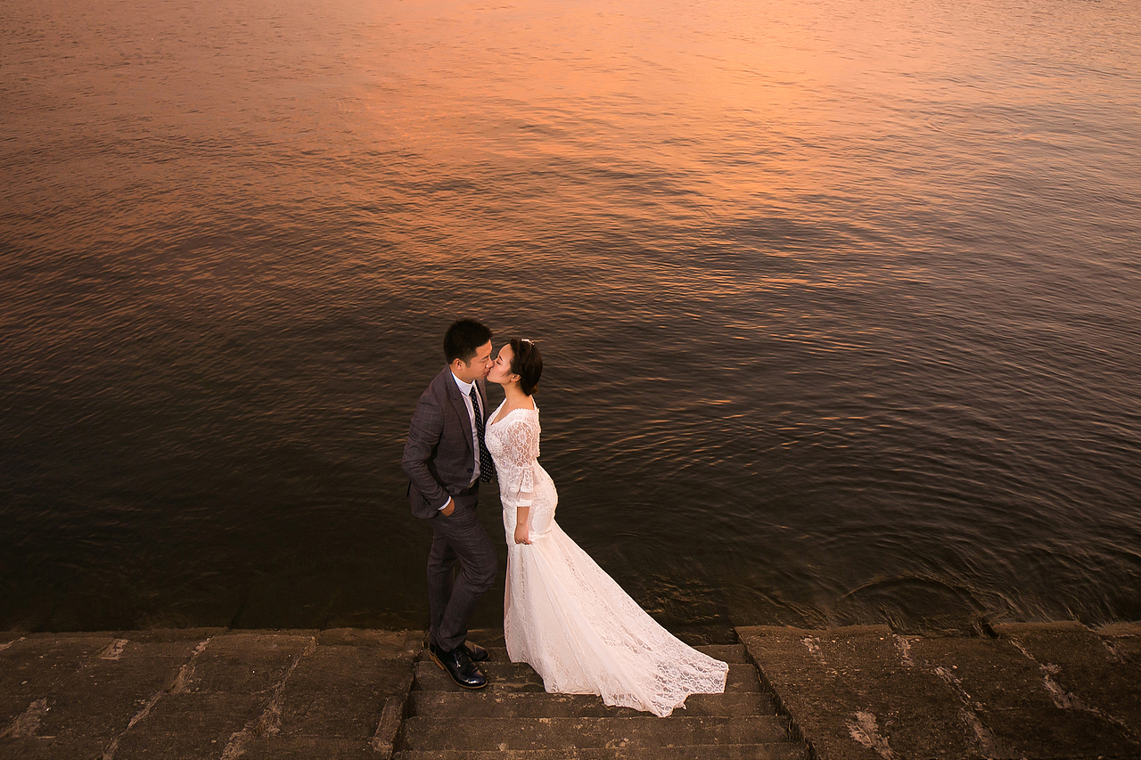 双11婚纱照哪家优惠?三月印记摄影工作室