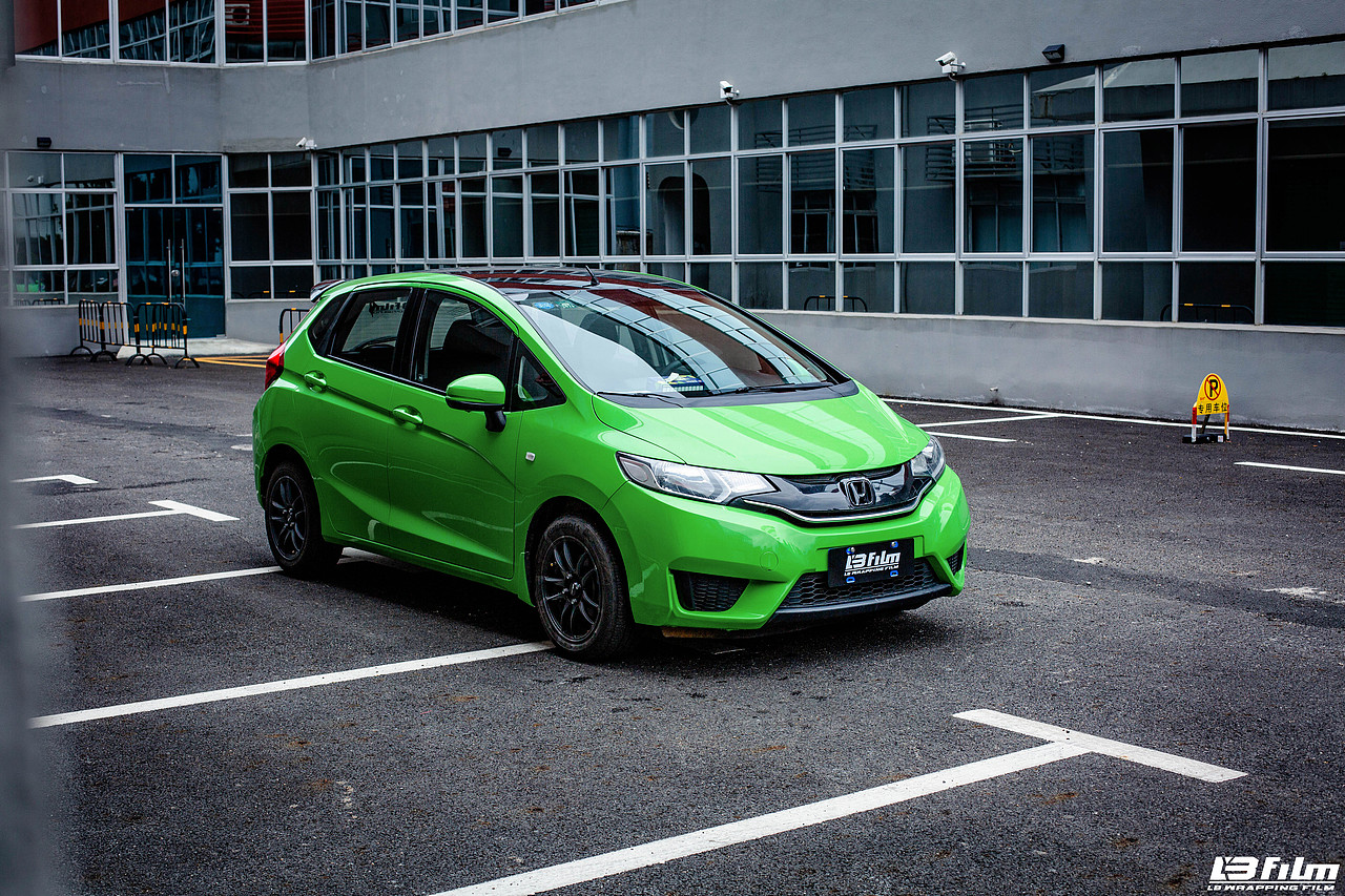 飞度gk5保时捷蜥蜴绿