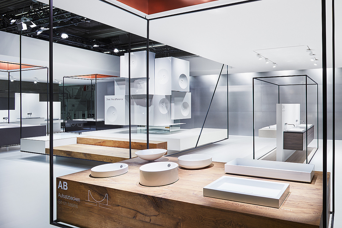 Behance搬运工—展台设计（图ZMjMzMzIzNTY4） - 展陈设计 - 站酷设计师奶茶三分糖啦原创素材 - 站酷ZCOOL