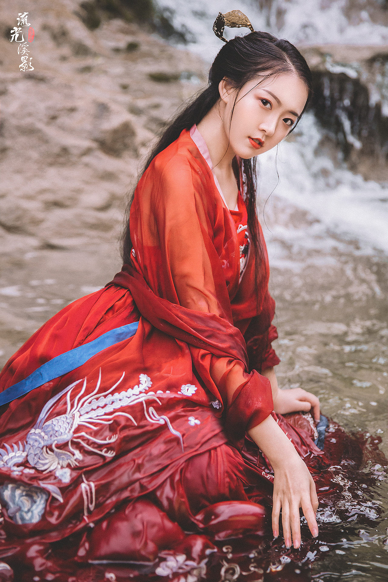 【流光】（图ZMTQ3NTQ3MDI0） - 人像摄影 - 站酷设计师太阳井原创素材 - 站酷ZCOOL