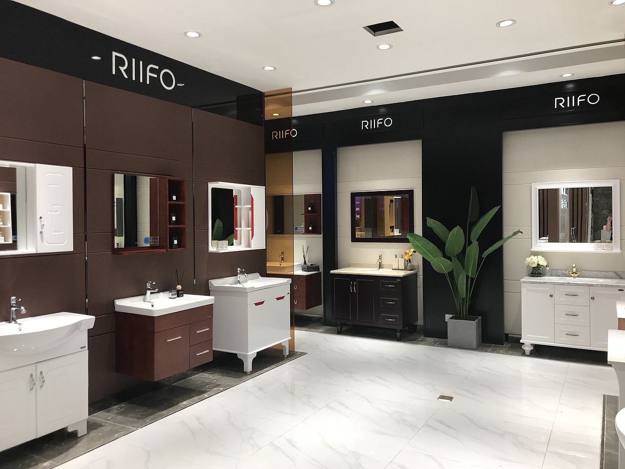 日丰卫浴专卖店邛崃店-卫浴门店实景摄影